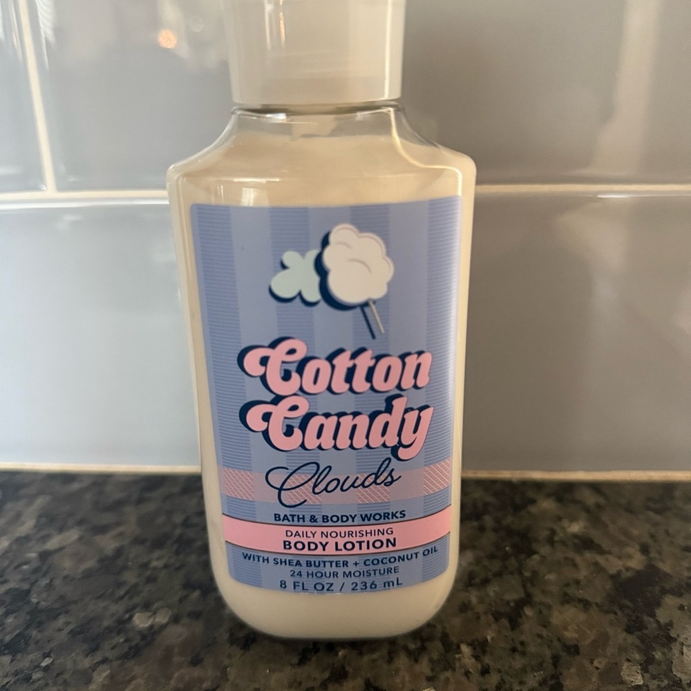Bath & Body Works Cotton Candy Clouds Lotion